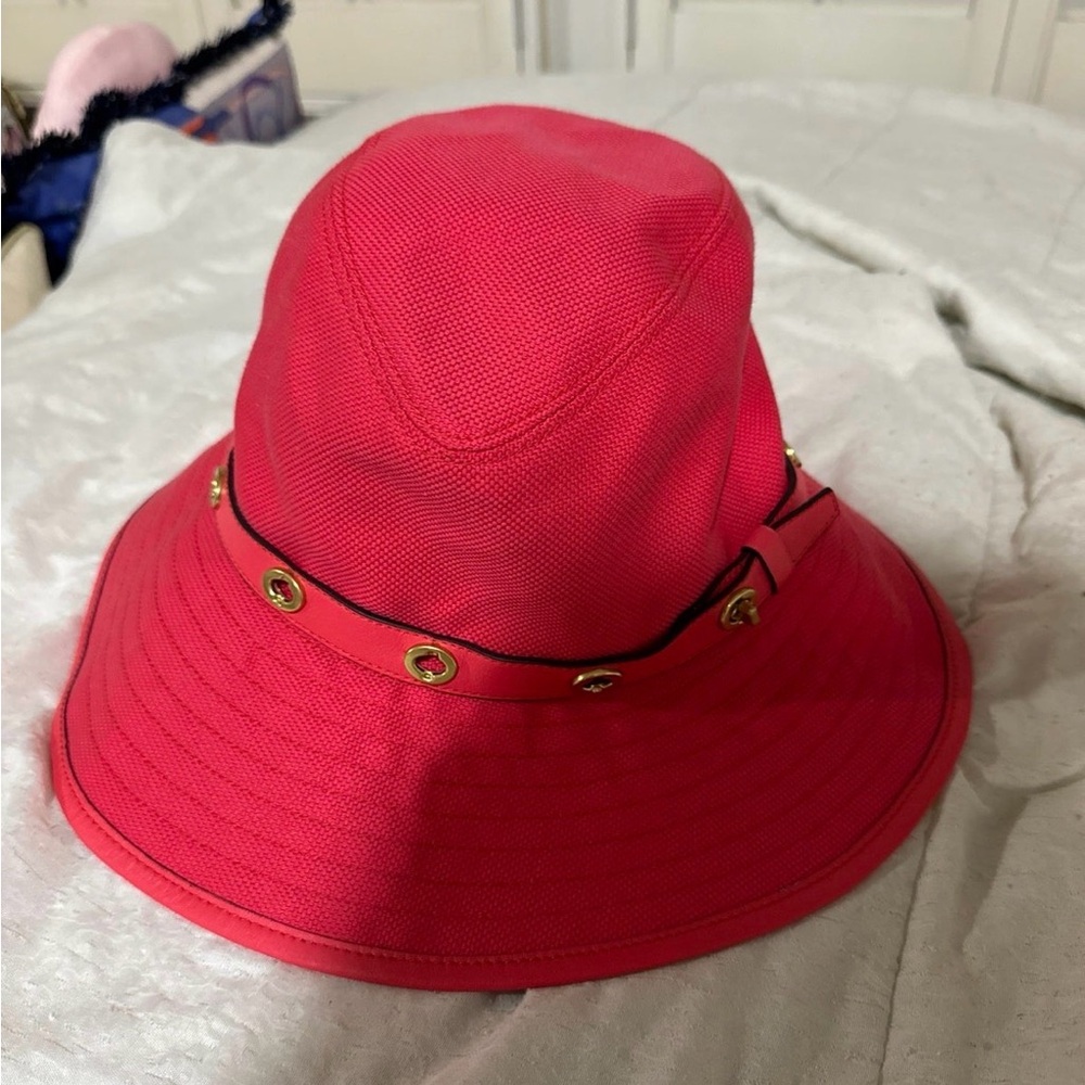 Coach | Red Bucket Hat with Gold Eyelet Band | Cotton / Leather Trim NWT 🏷️ XS/S - Picture 10 of 16